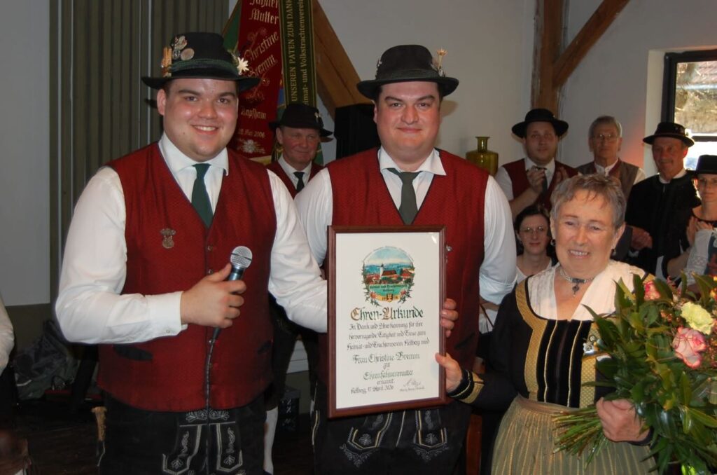 Verabschiedung von Fahnenmutter Christa Bremm