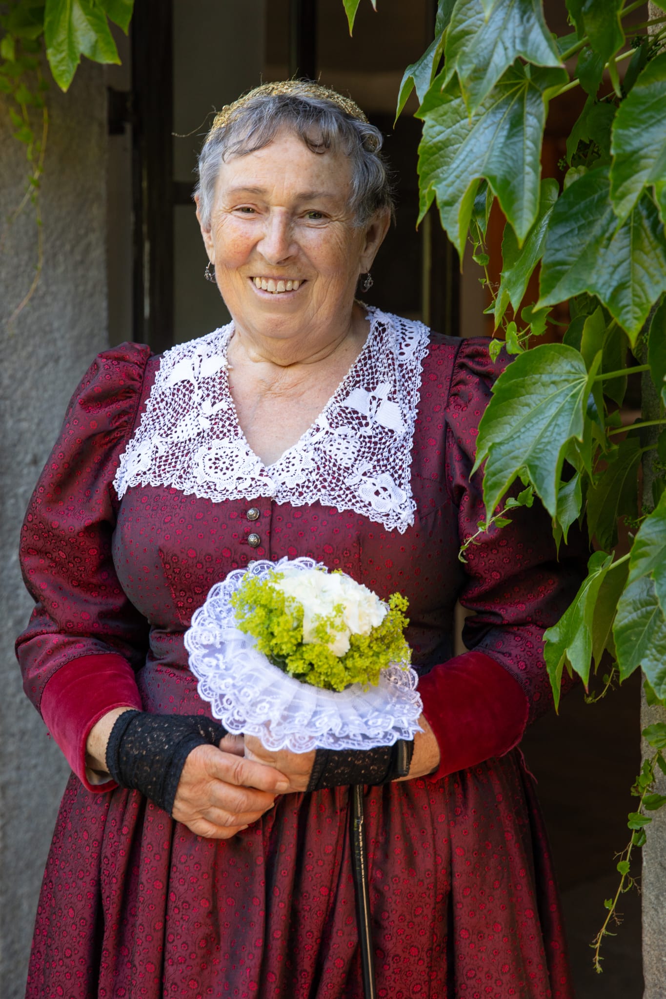 Christa Bremm – Ehrenfahnenmutter, Goldhaubengruppe, Trachtenwartin